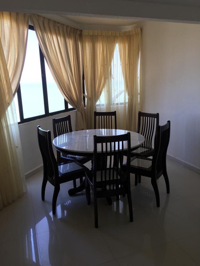The Ferringhi Sea View At Sri Sayang Apartment Batu Feringgi Bagian luar foto